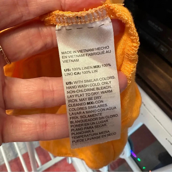 Chicos 100% Linen Orange tiered Back short sleeve Blouse Top size 2 (Large) - Picture 4 of 10